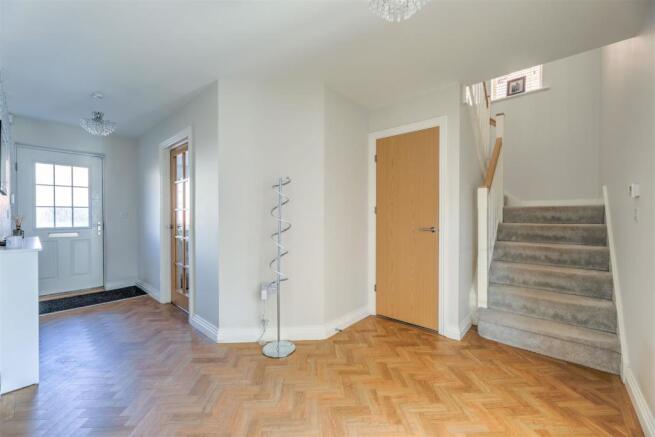 6. Hallway.jpg