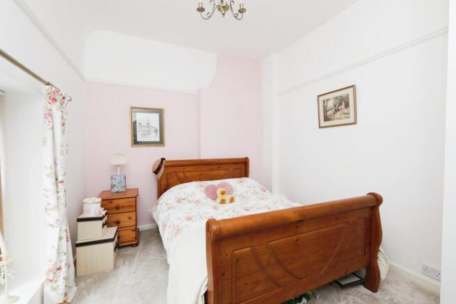 3 bed Detached for sale Image 9