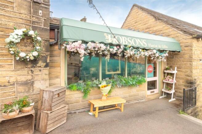 48 Huddersfield Road