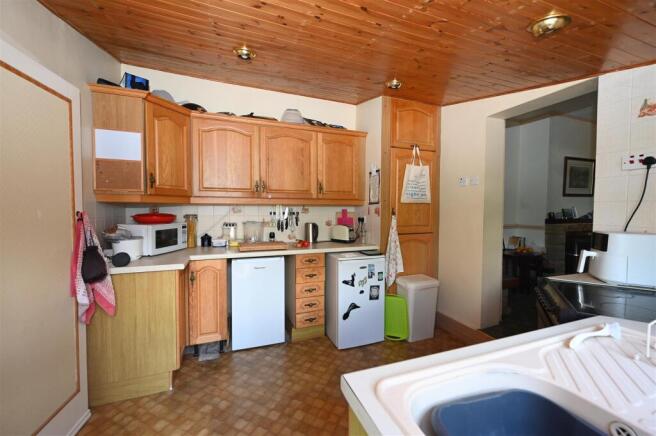 2 bed Bungalow for sale Image 8