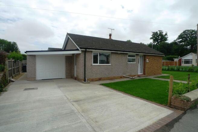 Garage & Driveway