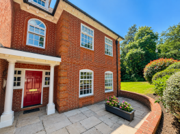 1, Bracken Hall, Bracken Place, Southampton SO16 3ET