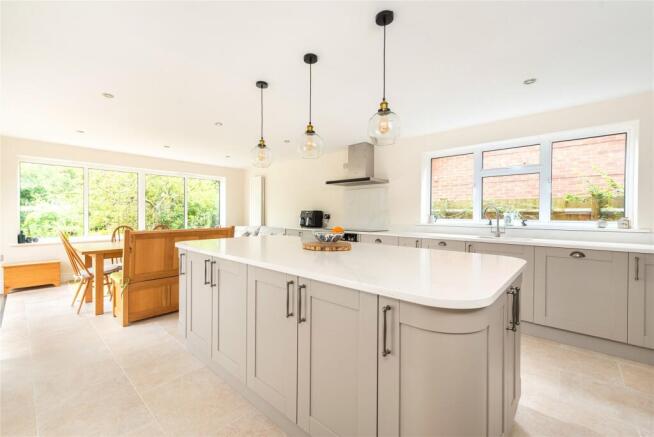 Kitchen / Dining