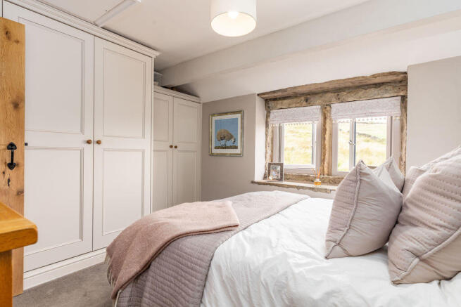2 bed Cottage for sale Image 6