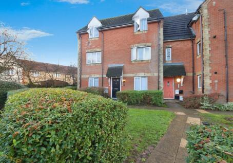 Lupin Close, ROMFORD, Essex, RM7