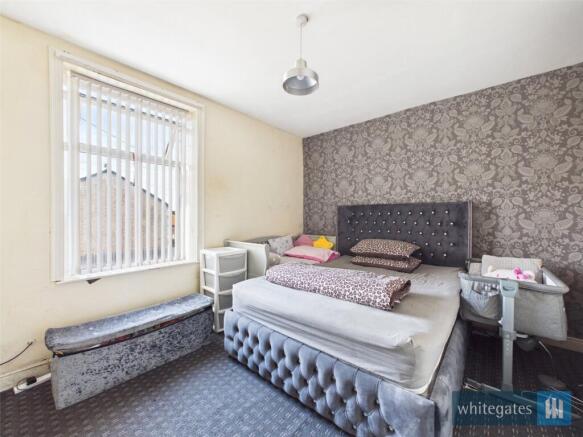 4 bed Terraced for sale Image 6