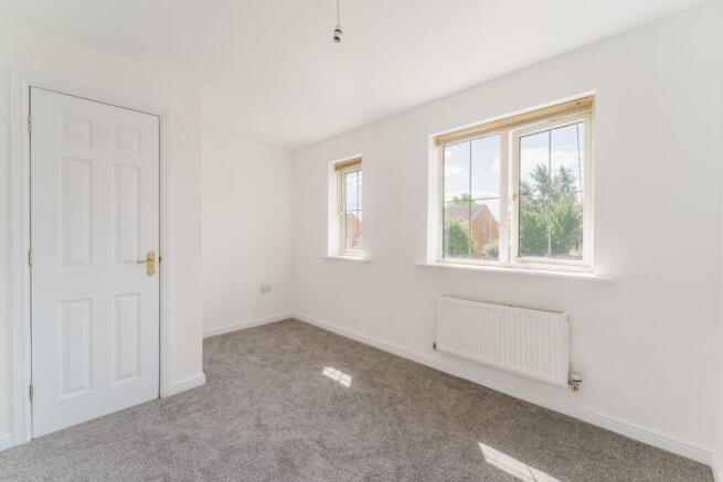 2 bed Terraced for sale Image 9