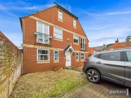 3, St Helens Court, Wokingham Road, Reading RG6 1LD