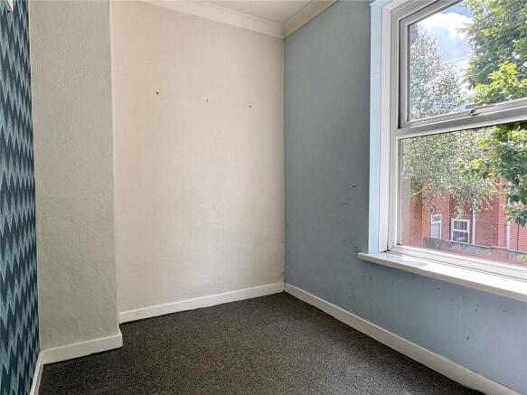 2 bed Terraced for sale Image 8