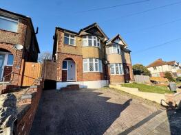 29, Taunton Avenue, Luton LU2 0LN