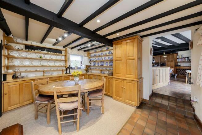 Breakfast Room