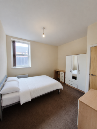 FLAT 15