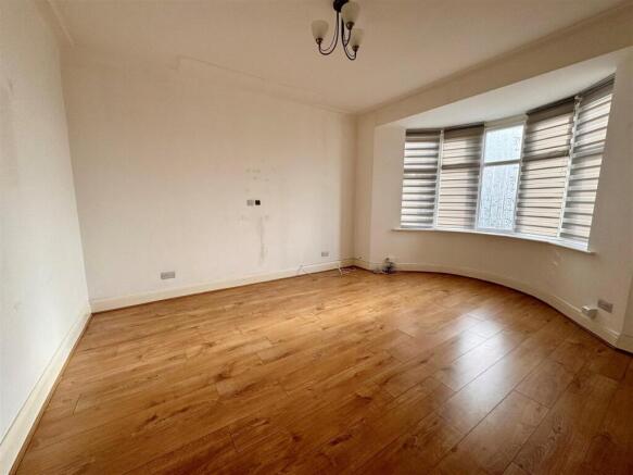 Living Room.jpg