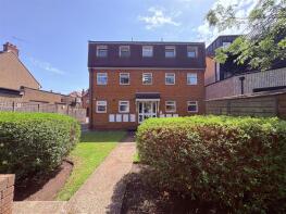 3, Dane Court, College Road, St Albans AL1 5NX