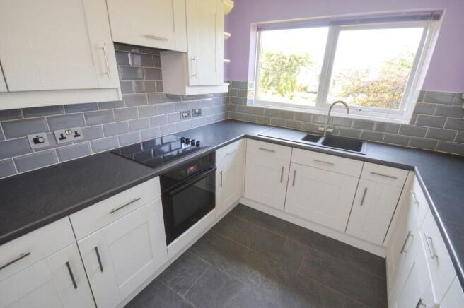 3 bed Detached Bungalow for sale Image 8
