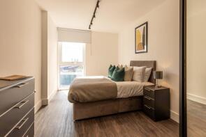 35, Eynham Road, London W12 0HB