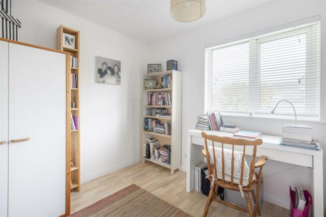 OFFICE/BEDROOM