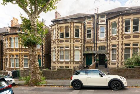 Clarendon Road | Redland