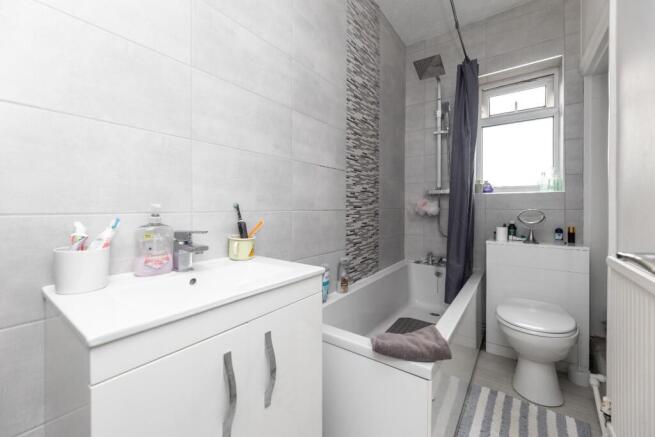 2 bed Terraced for sale Image 11