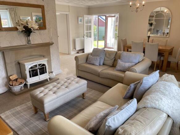Lounge/Diner