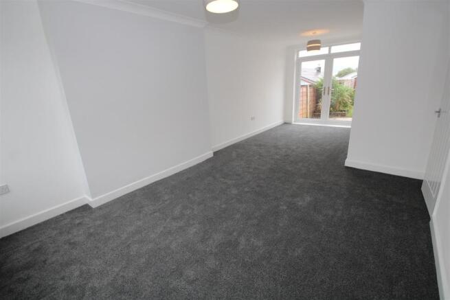 Dining Area: