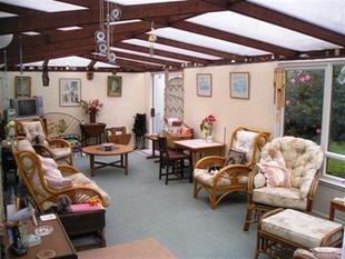 ATTACHED GARDEN ROOM