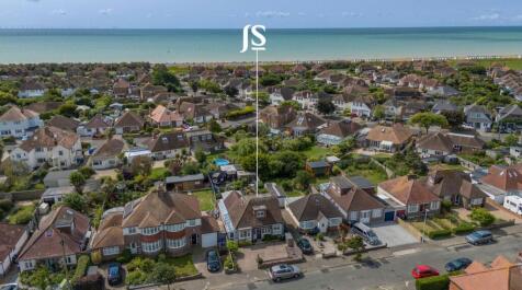 Brook Barn Way, Goring-by-Sea, Worthing, BN12 4DN