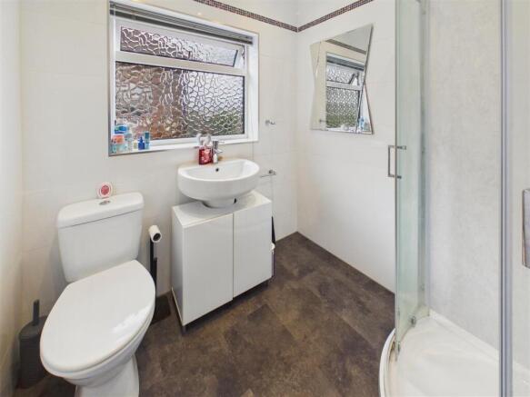 3 bed Semi-Detached for sale Image 9