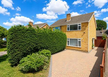 Oakwood, Church Crookham, Fleet
