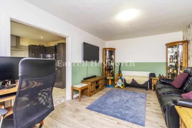 Through Lounge