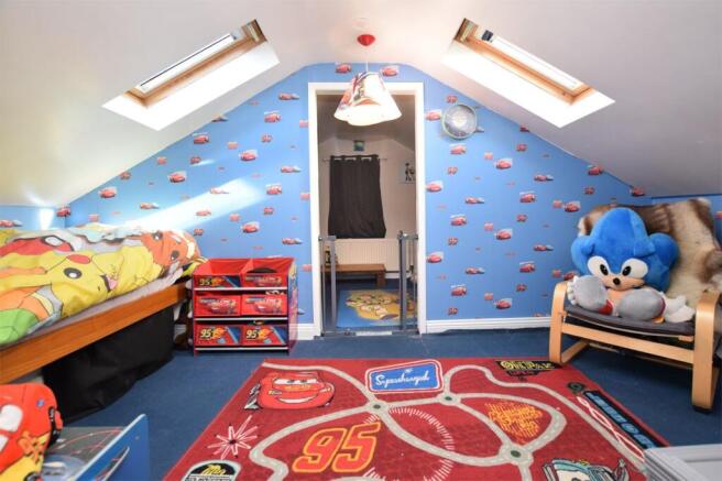 Photo 12