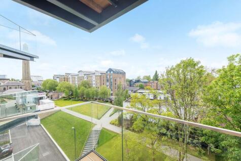 Heritage Place, Kew Bridge, London, TW8