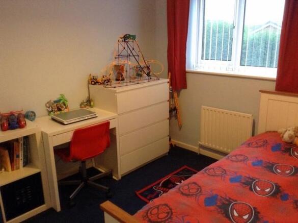 Photo 12