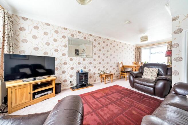 Lounge / Dining Room