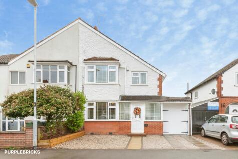 The Crossways, Leicester, LE4