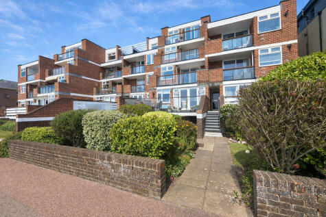 Marine Parade West, Lee-On-The-Solent