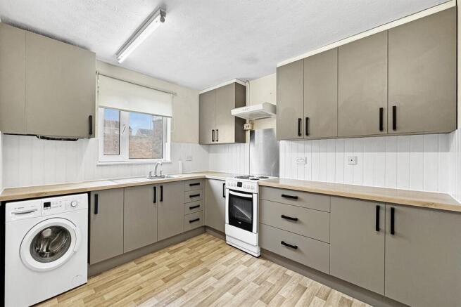 Kitchen/Breakfast Ro