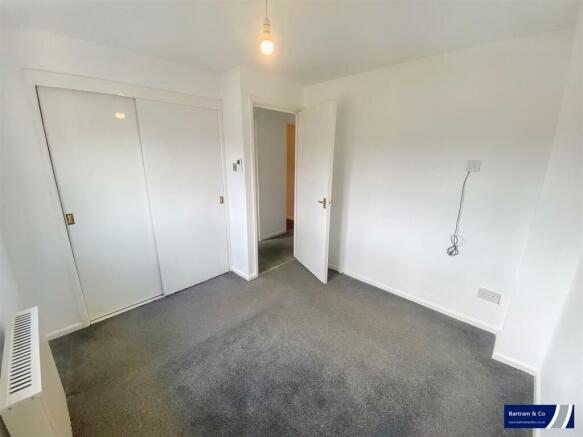Bedroom 1.jpg