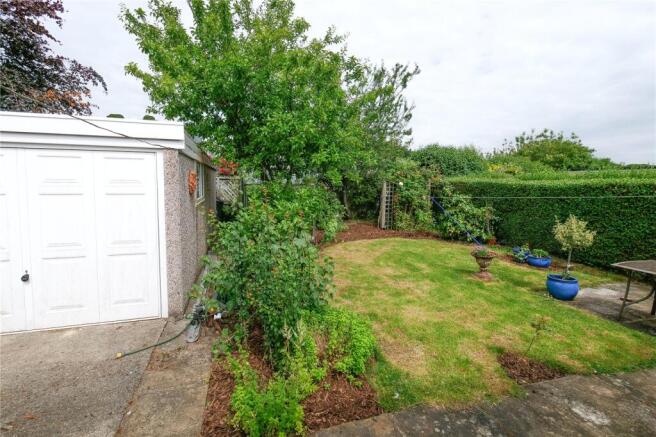 3 bed Bungalow for sale Image 6