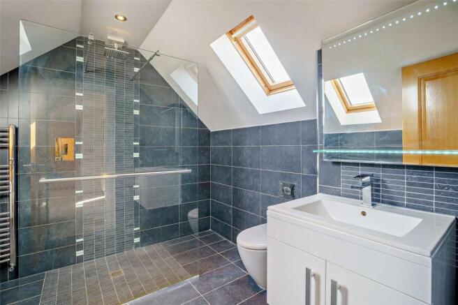2nd Floor En Suite