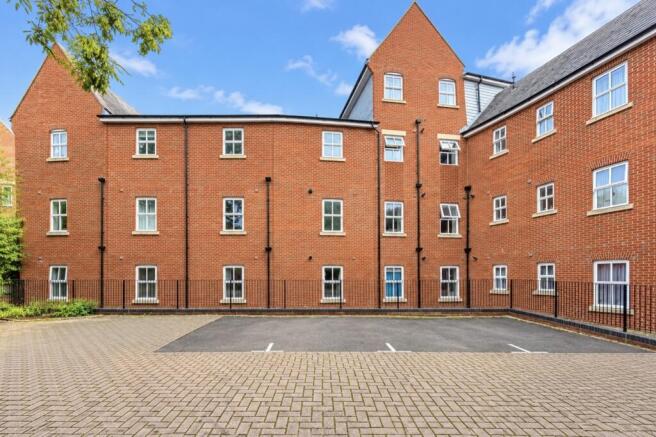 Kings Wharf, Wantage photo 2