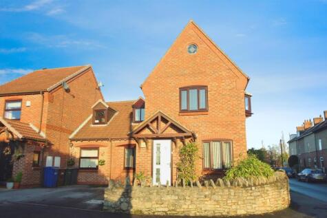 Top House Farm Mews, Fairburn, Knottingley