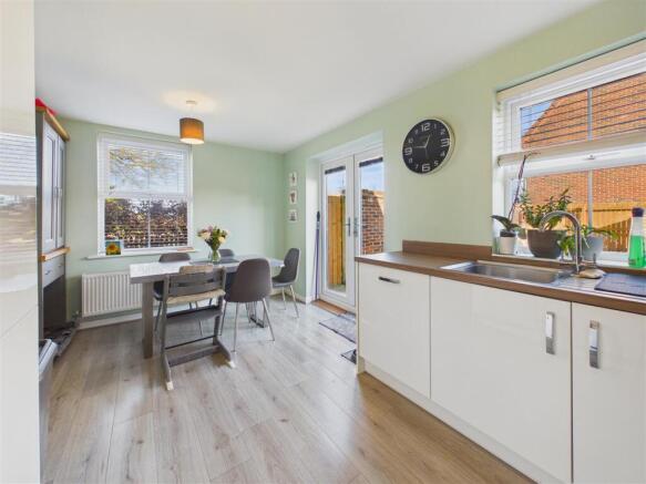 3 bed End of Terrace for sale Image 4