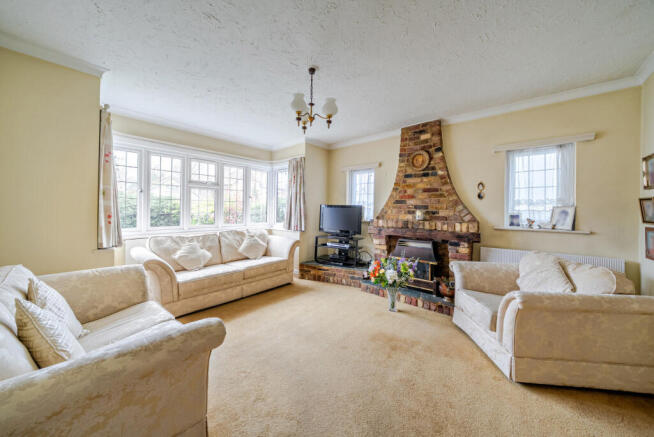 1423806-3-69aeaa3...