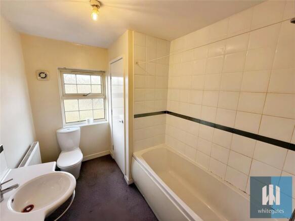 3 bed Semi-Detached to rent Image 8