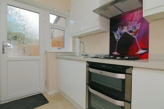 3 bed Terraced for sale Image 6