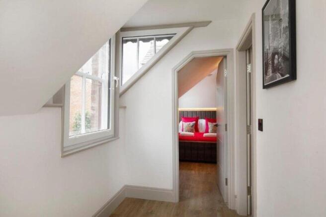 2 bed Terraced for sale Image 4