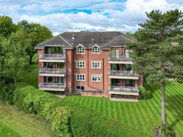 12, The Moorings, Alwoodley, Leeds LS17 8EN