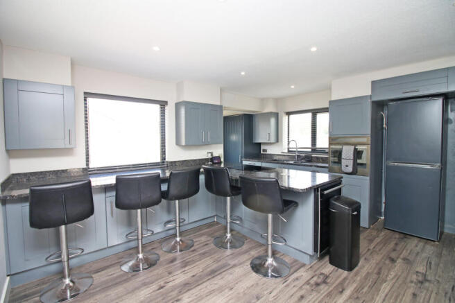 Brown Street,  Thornton-Cleveleys, FY5 photo 4