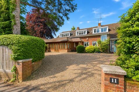 Longcroft Avenue, Harpenden, Hertfordshire, AL5